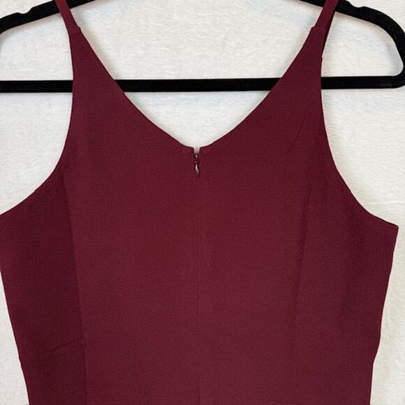 NWT Dress the Population Lyla Dress Sheath Silhouette Burgundy Red Size Medium - Picture 5 of 13